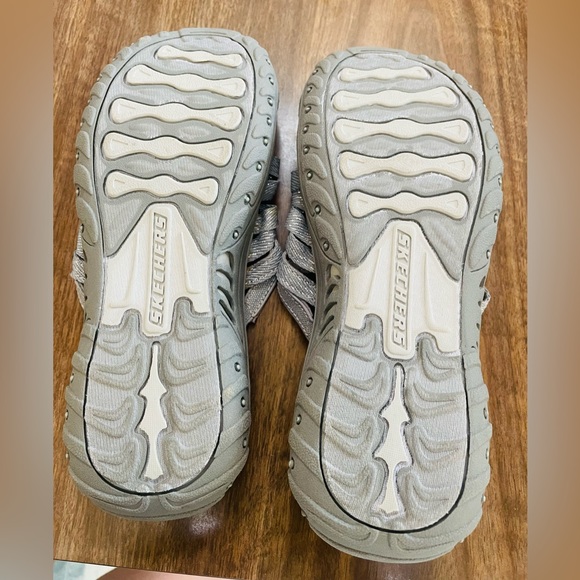 Skechers Sandals - Picture 2 of 4